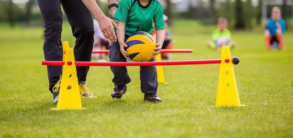 杨瀚森防了杜兰特 开拓者险胜火箭